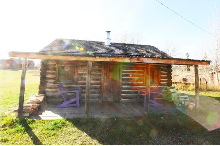 Hôtel Flying U Ranch à Seventy Mile House Extérieur photo